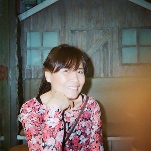 Meet your Posher, Divina